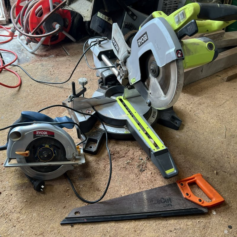 Different types of saw that you can use to make wood climbing holds